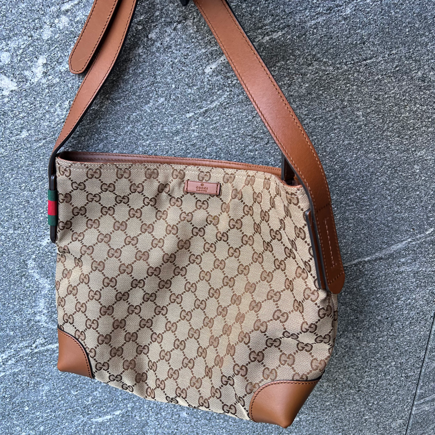 グッチ ショルダーバッグ