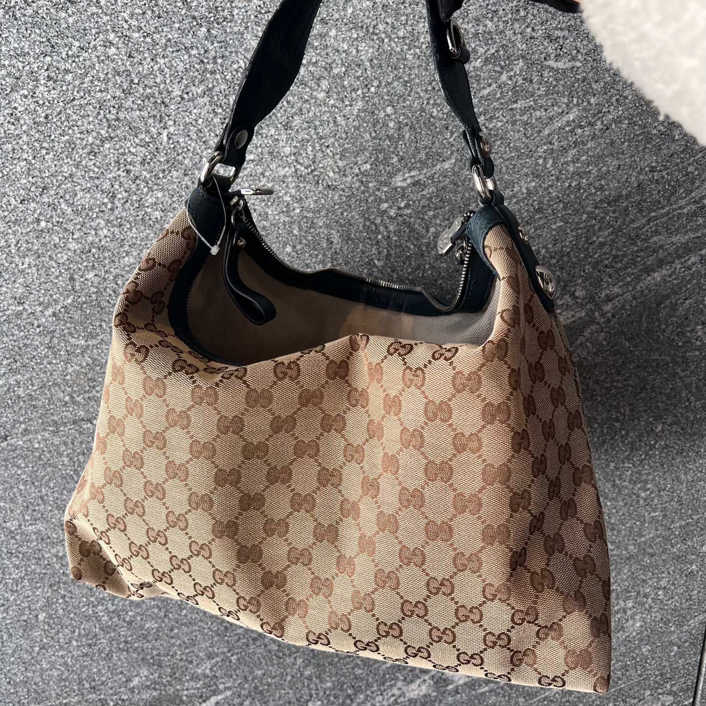 グッチ ハンドバッグ