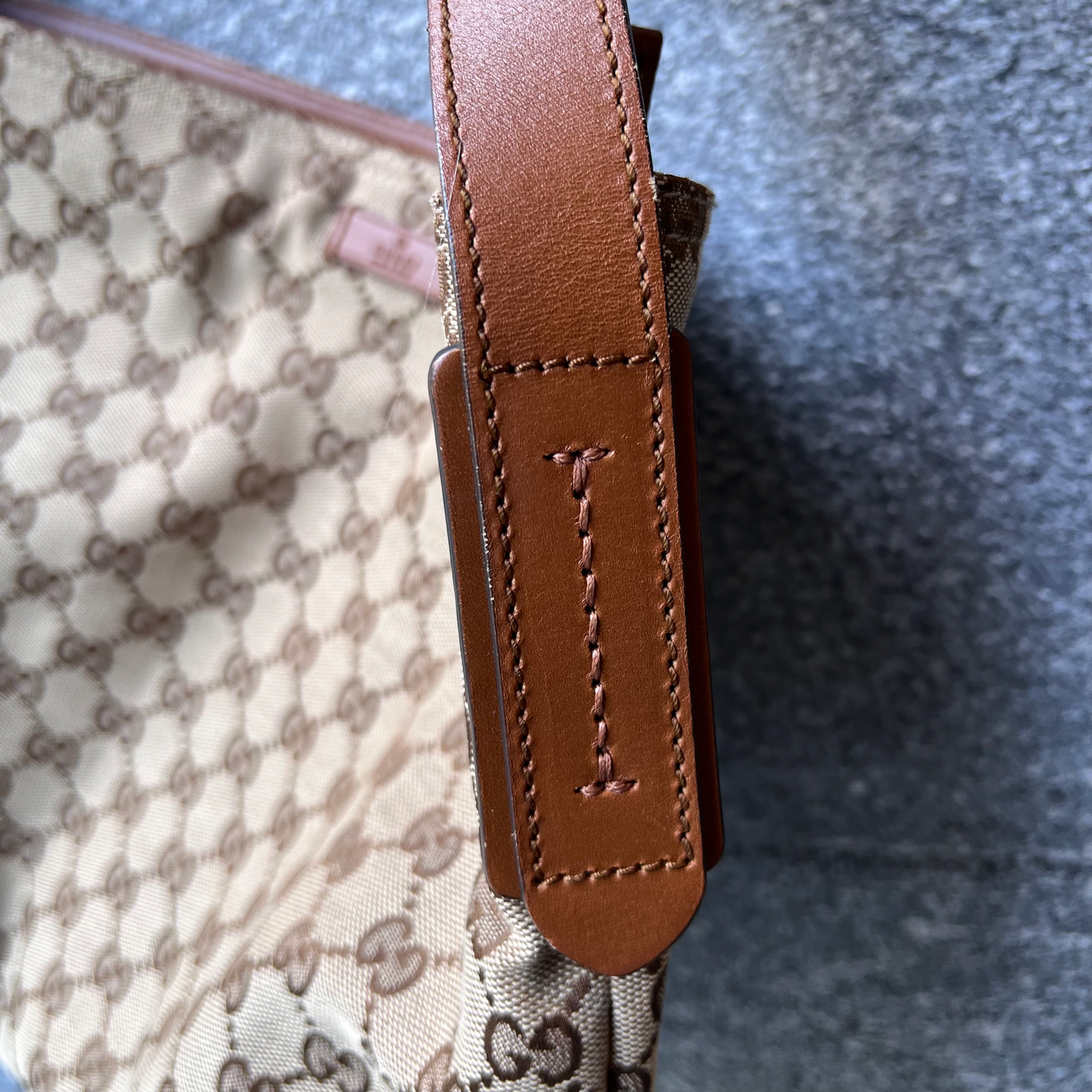 グッチ ショルダーバッグ