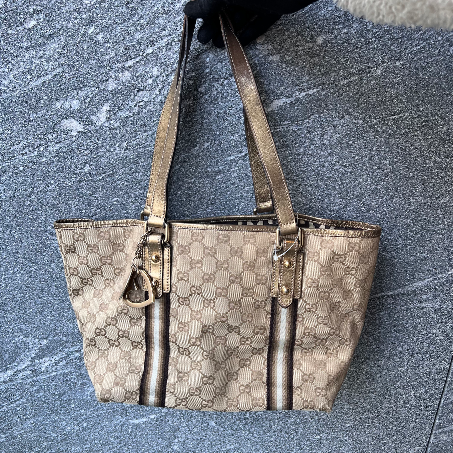 グッチ ハンドバッグ