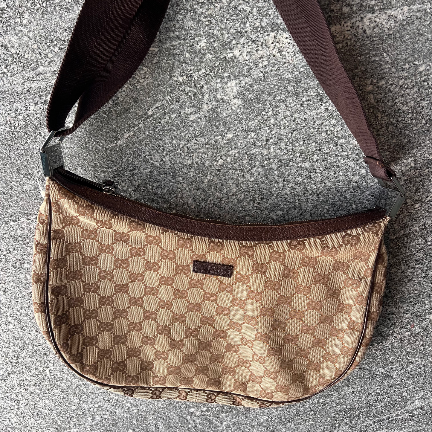 グッチ ショルダーバッグ