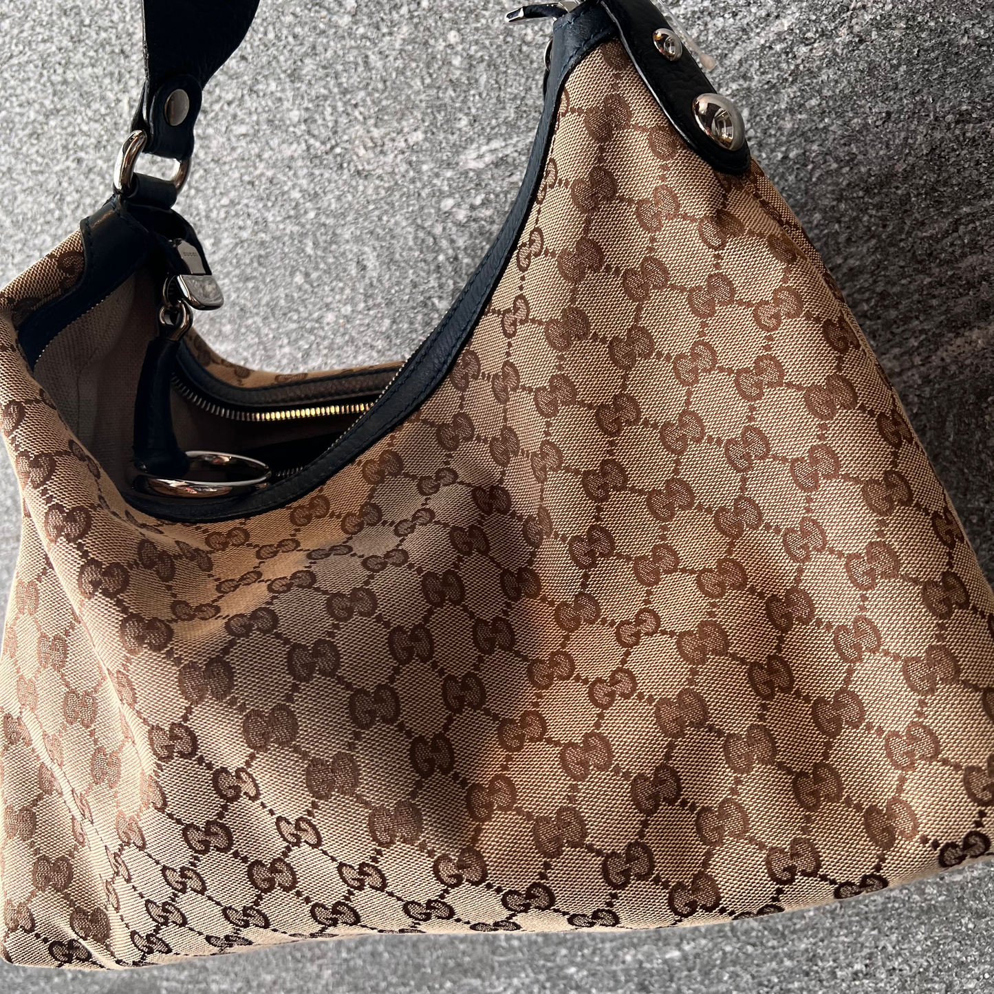 グッチ ハンドバッグ