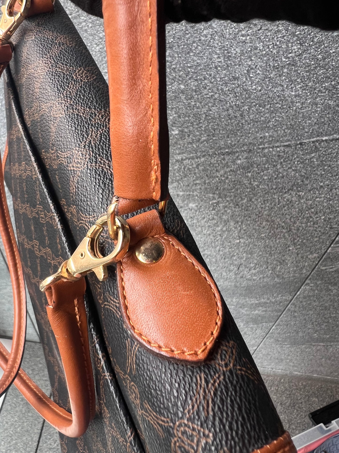 BALLY ショルダーバッグ